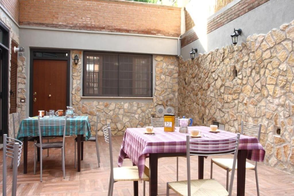 Vatican Flat Spacious Cozy With Court Rome Extérieur photo